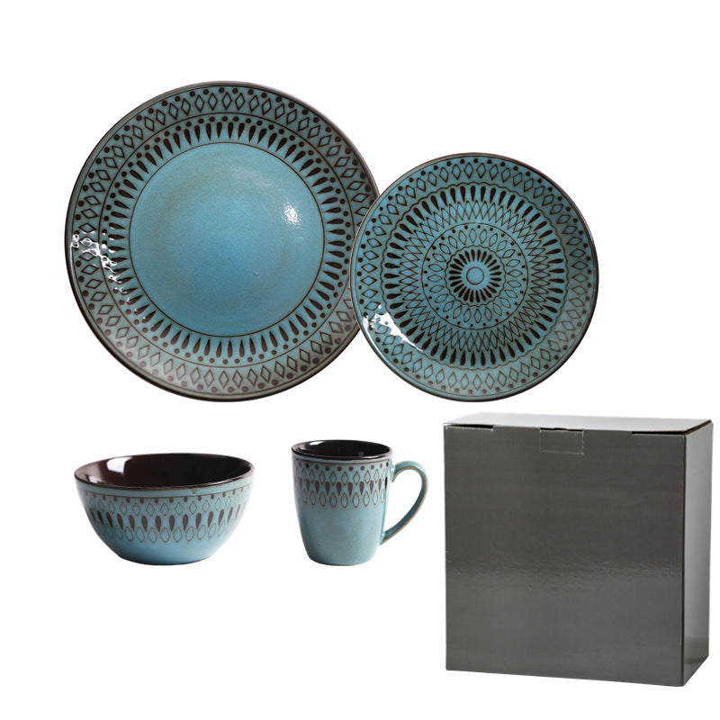  Household bowl, dinner plates and bowls.
