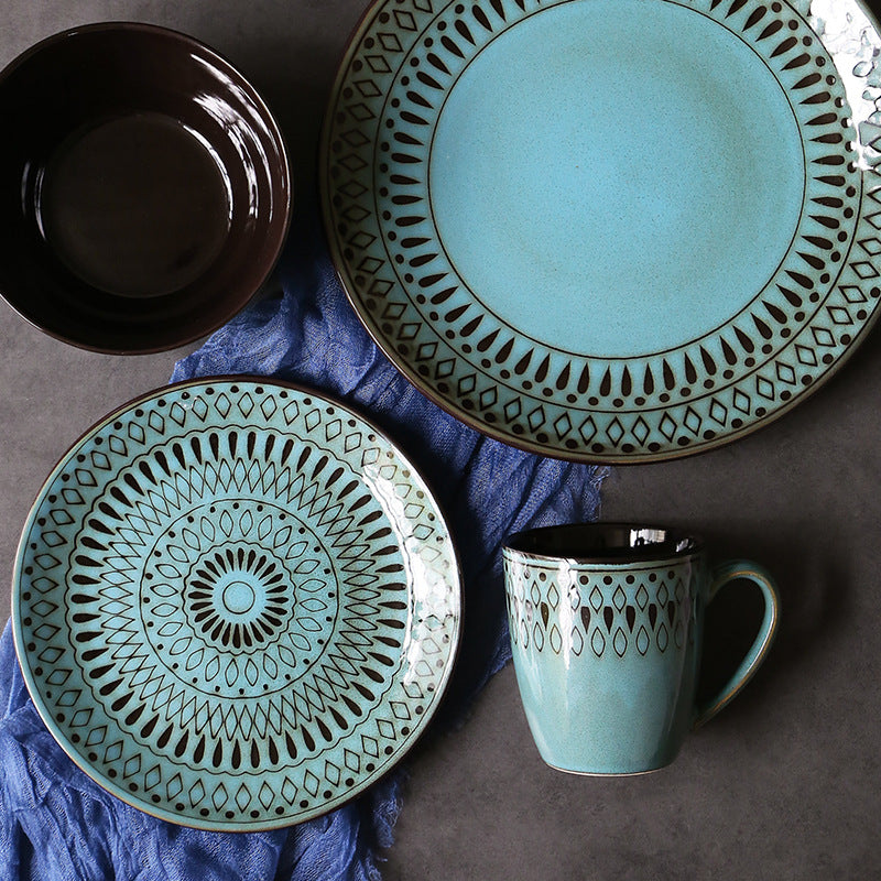  Household bowl, dinner plates and bowls.